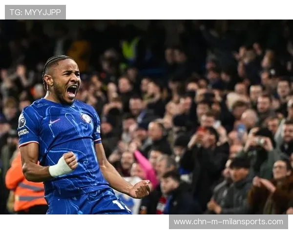 切尔西短传爆破，恩昆库抽射贴网入袋